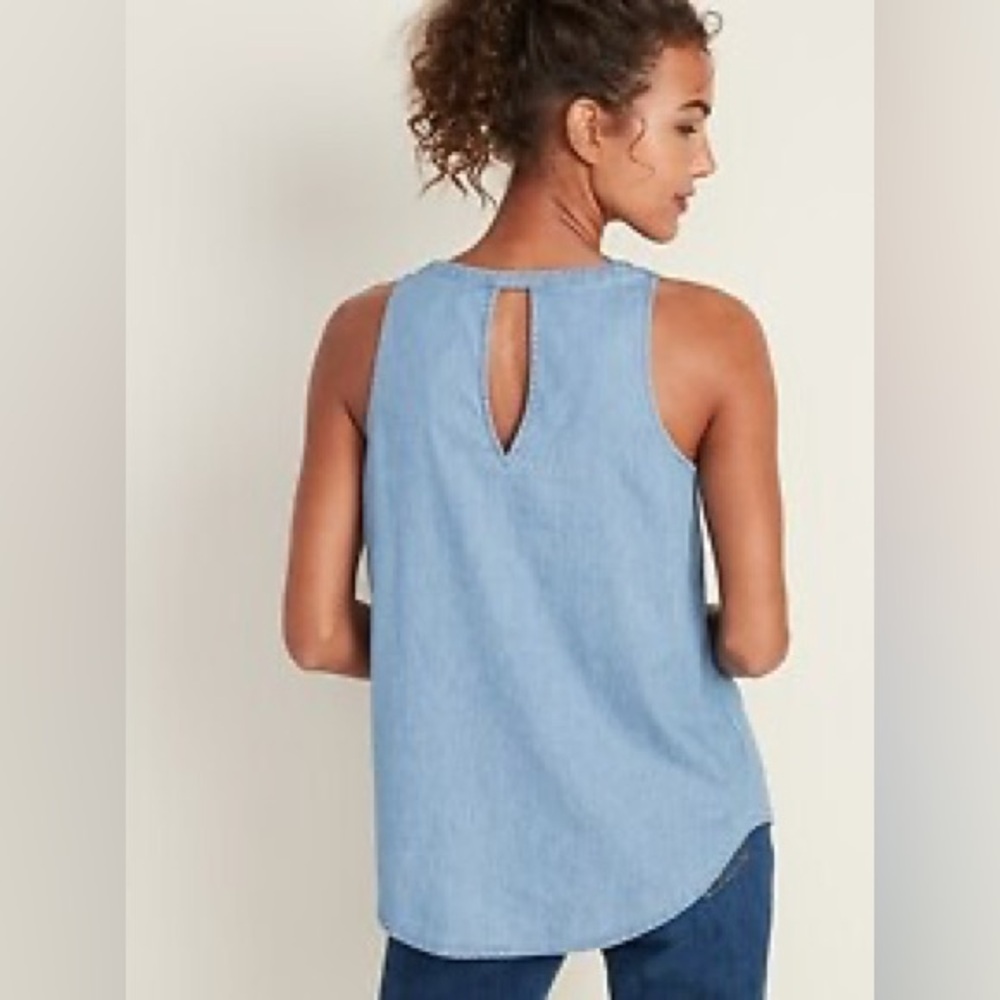 NWT Old Navy Chambray Sleeveless Blouse - Picture 7 of 8